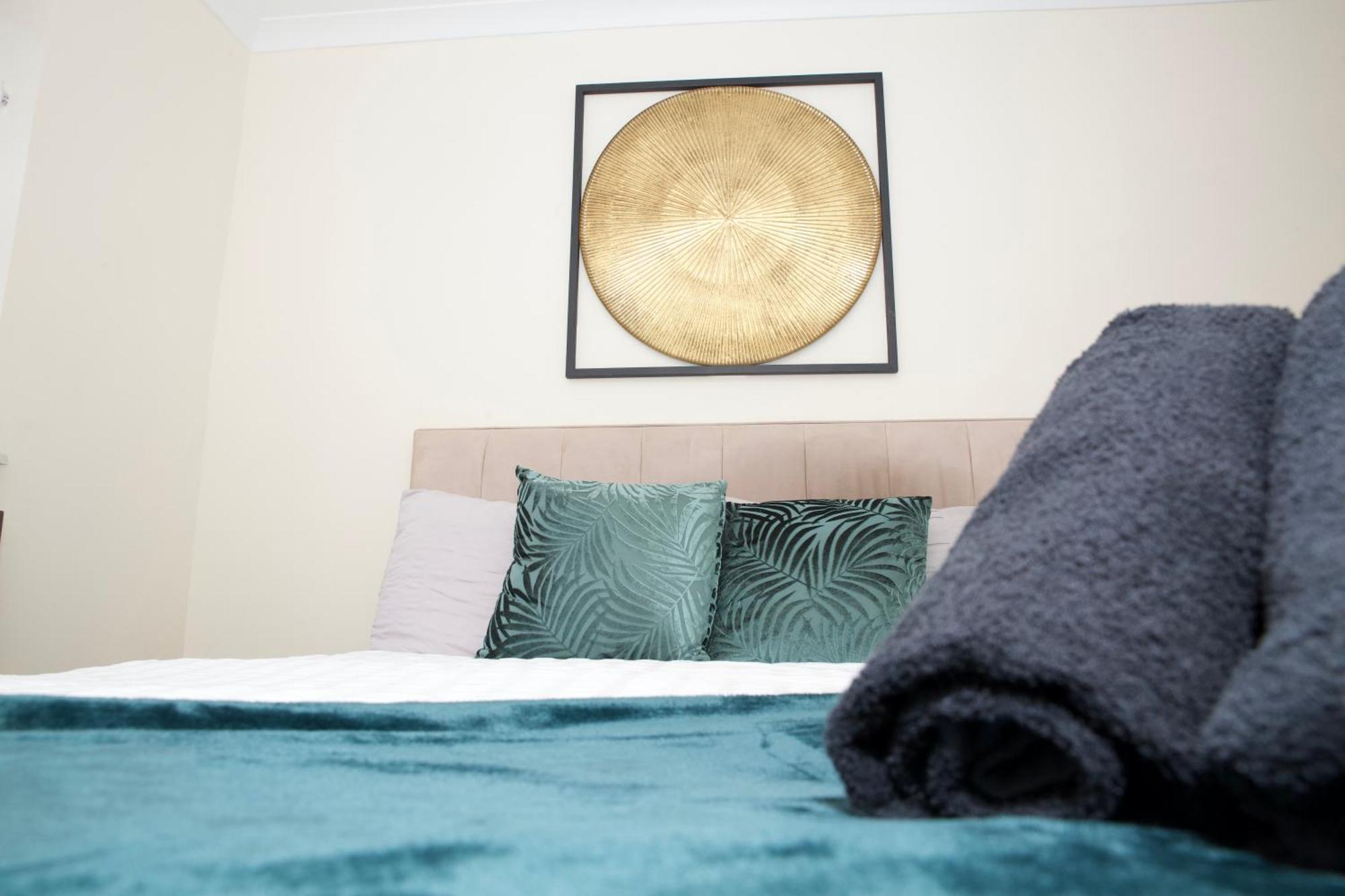 Spacious Modern 2 Bed Flat In City Centre Reading Zewnętrze zdjęcie